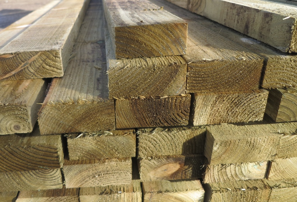 38mm x 87mm Sawn & Treated Softwood Hartwells Fencing